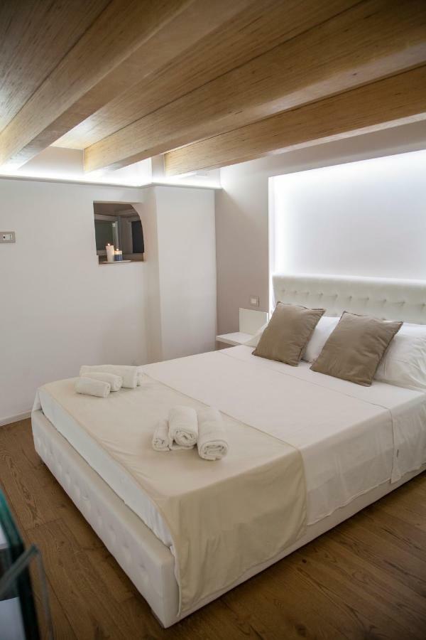 Le Dimore Di Puglia - Palazzo Pinto Monopoli Eksteriør billede